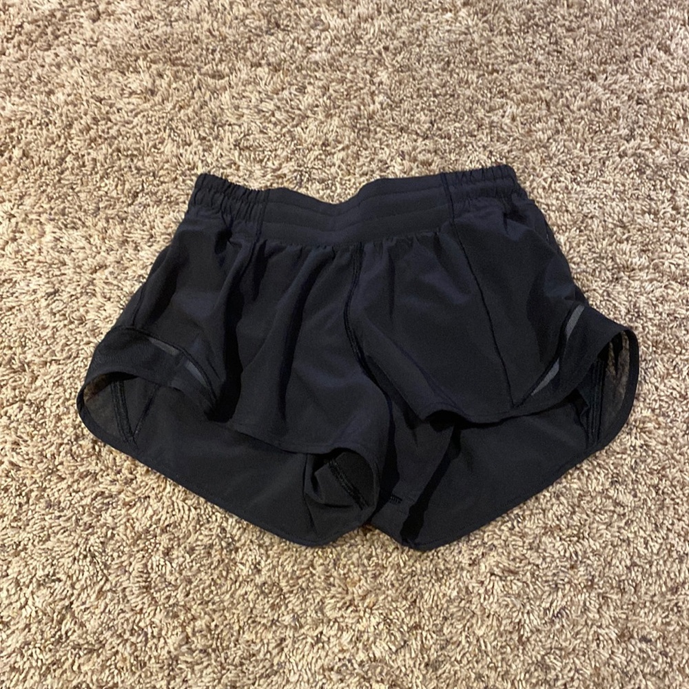 Lululemon shorts 2.5 black size 0